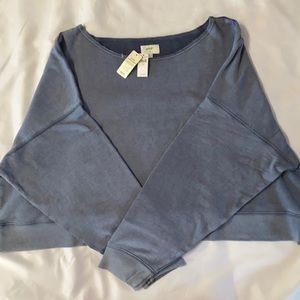 Aerie Oversized Off the Shoulder Sweatshirt Sz L. Raw hem at neck. Blue colour.